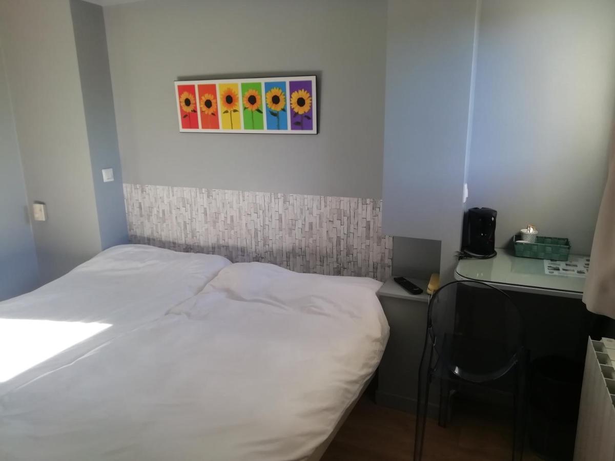 Hotel Evan Lempdes sur Allagnon Экстерьер фото