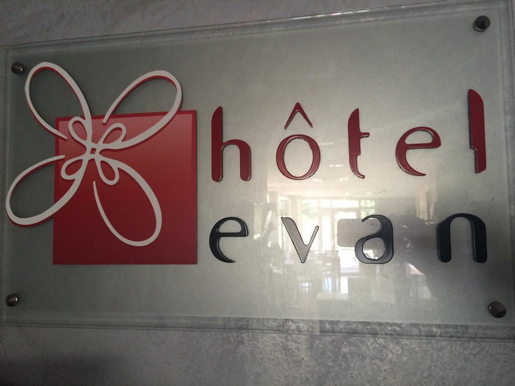 Hotel Evan Lempdes sur Allagnon Экстерьер фото