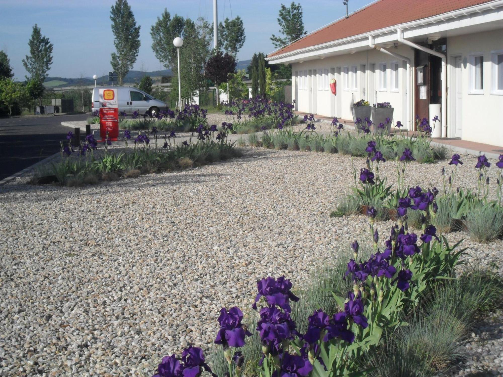 Hotel Evan Lempdes sur Allagnon Экстерьер фото