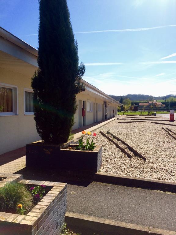 Hotel Evan Lempdes sur Allagnon Экстерьер фото